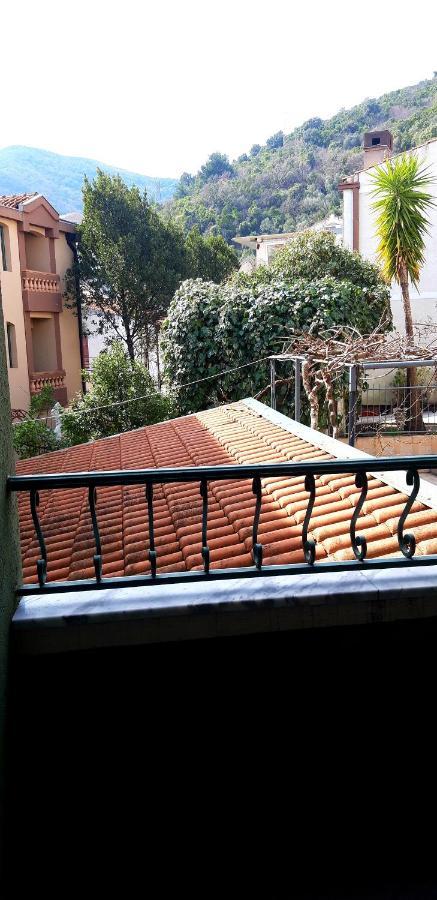 Krapina Lux Budva