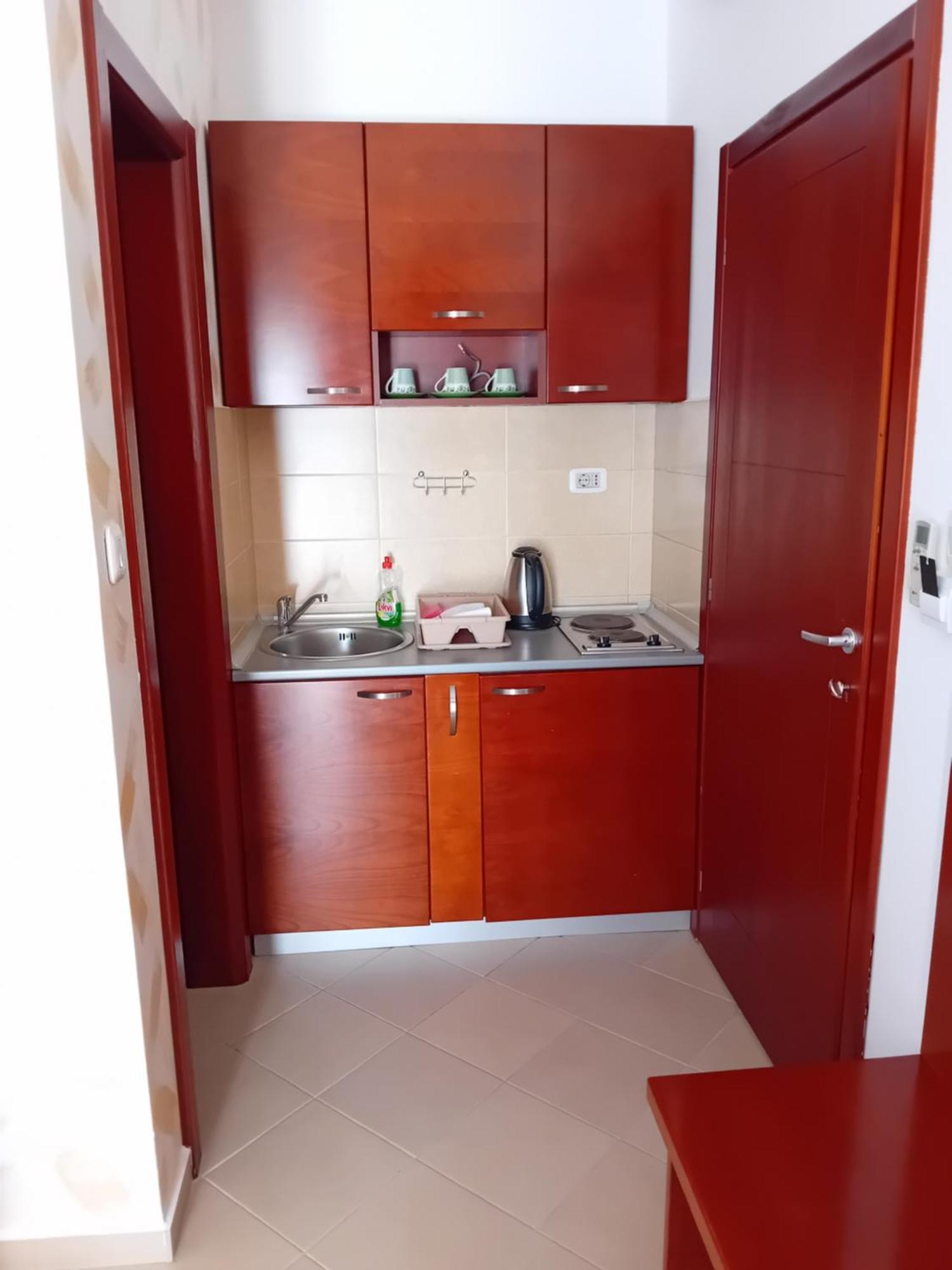 Krapina Lux * Budva